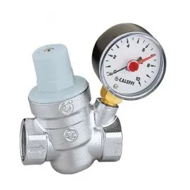 Reduktor ciśnienia 3/4" skośny z manometrem Caleffi 533251